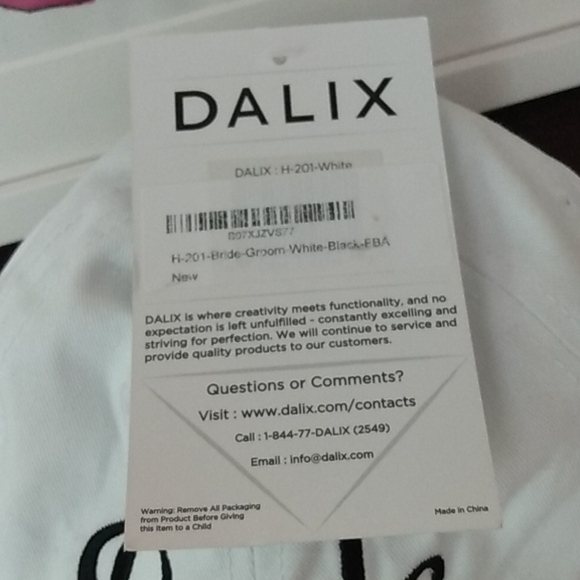 Hat - Picture 5 of 7